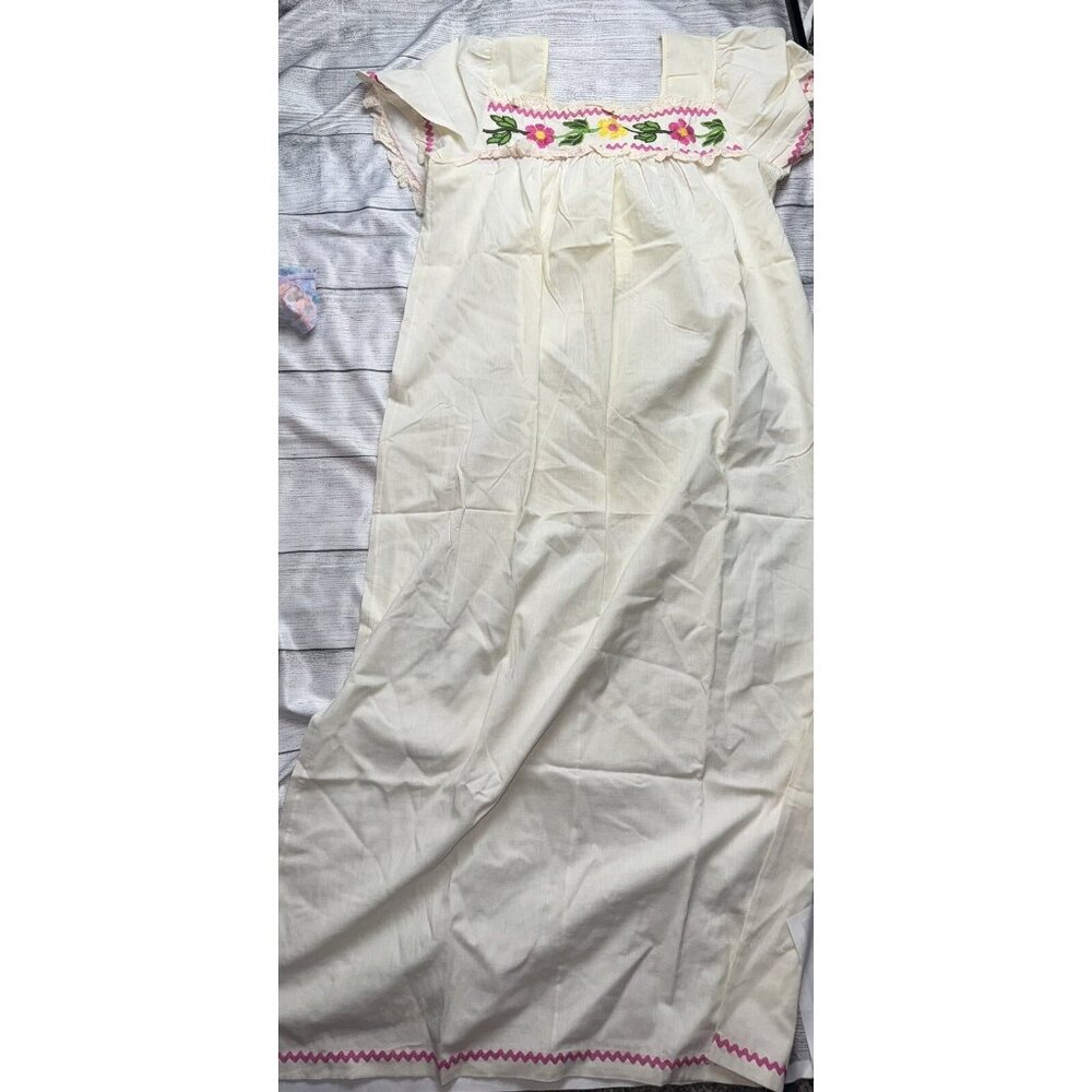 Vintage Jeri Morton Lingerie Women’s Medium Full Length Nightgown Ivory Floral